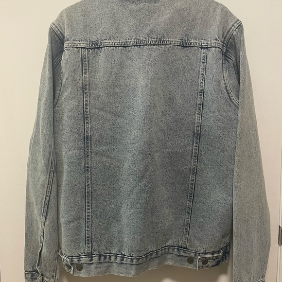 Classic Denim Jacket - Picture 4 of 4